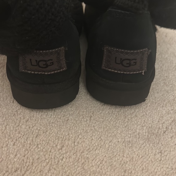 UGG Women’s Classic Cardy Boots - Picture 5 of 5